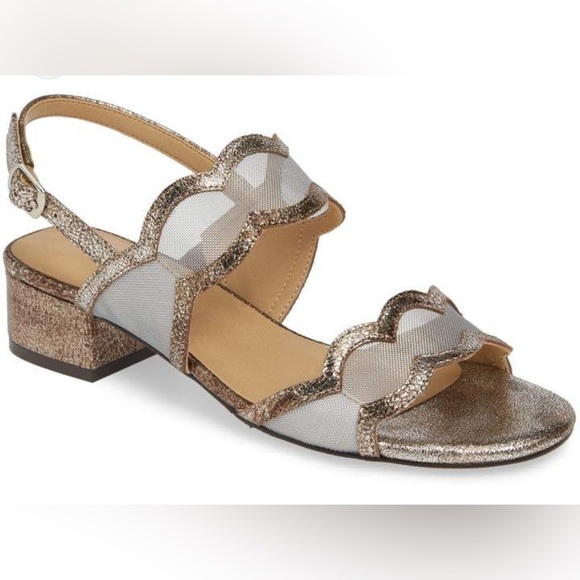 Vaneli - Hesper Scalloped Sling Back Sandals - Picture 1 of 10